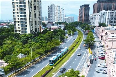 海南首条城市轨道交通线路开行!三亚有轨电车示范线正式载客运营
